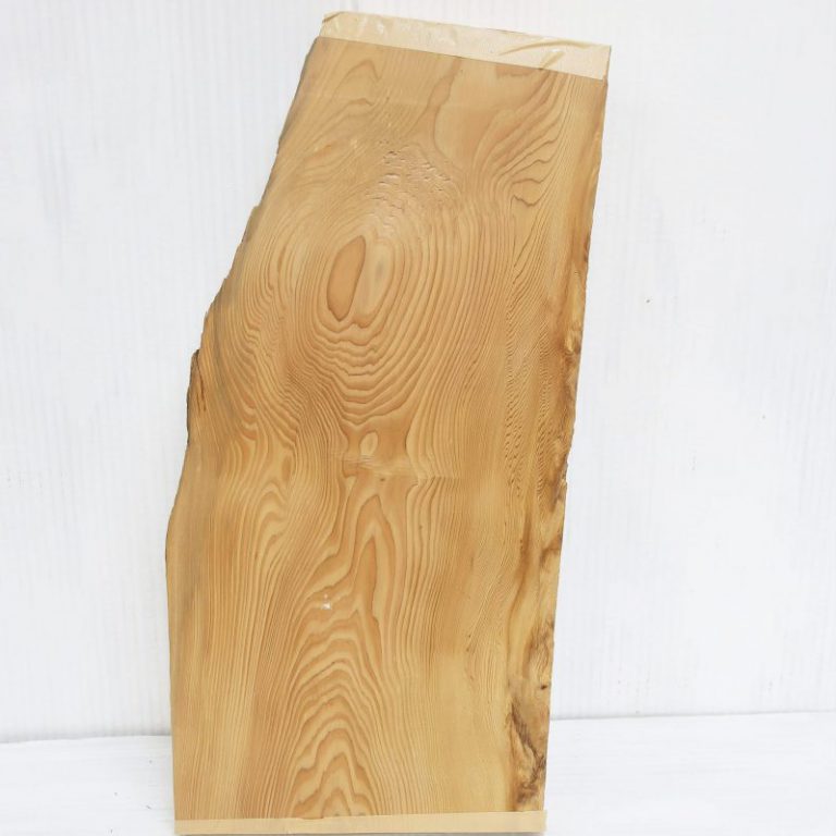 原木・荒板・端材|昭和51年創業屋久杉の美秋工芸|屋久杉製造販売